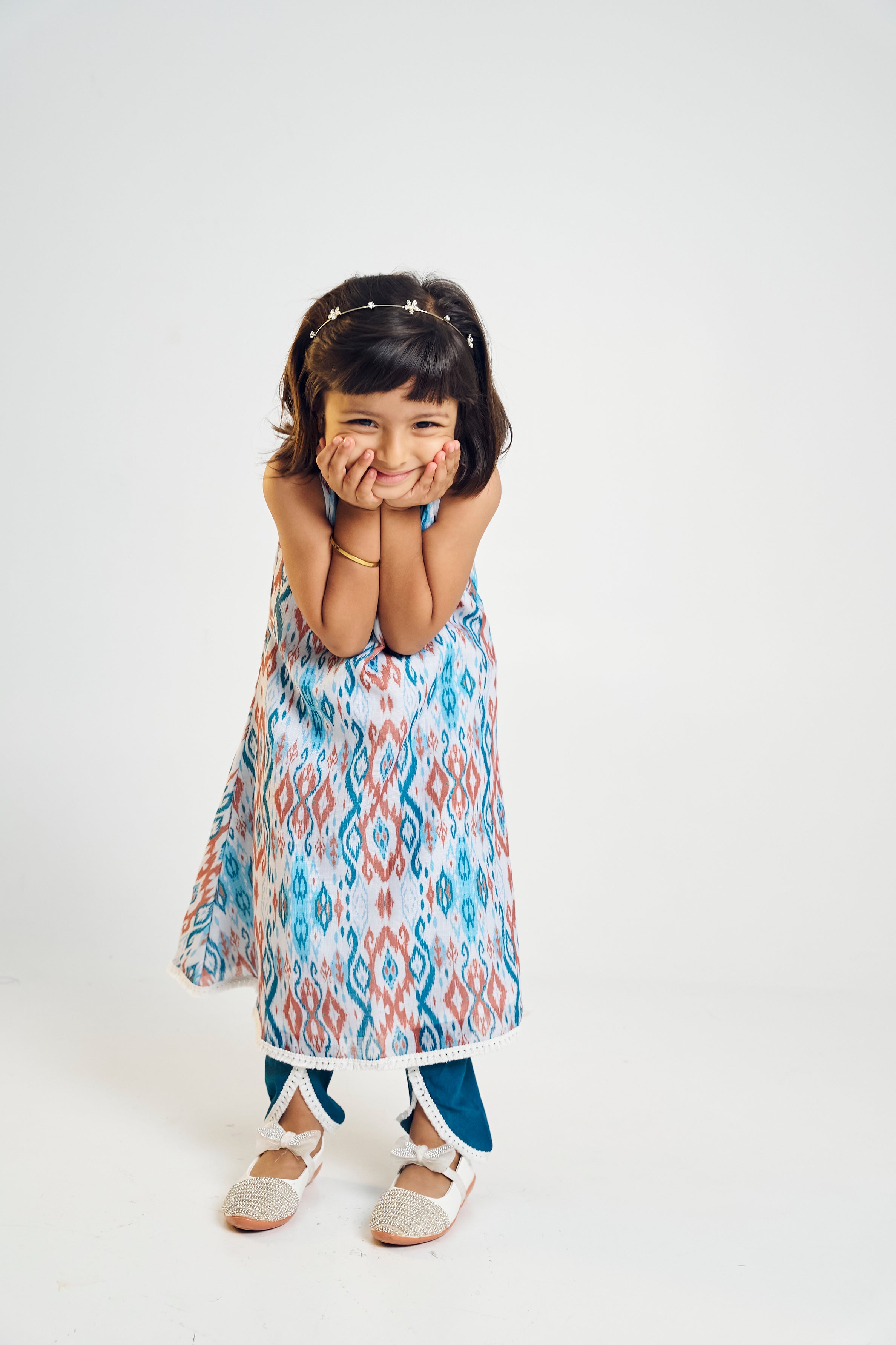 Nazuk – Ikat Inayat Kurta Set With Tulip Pants