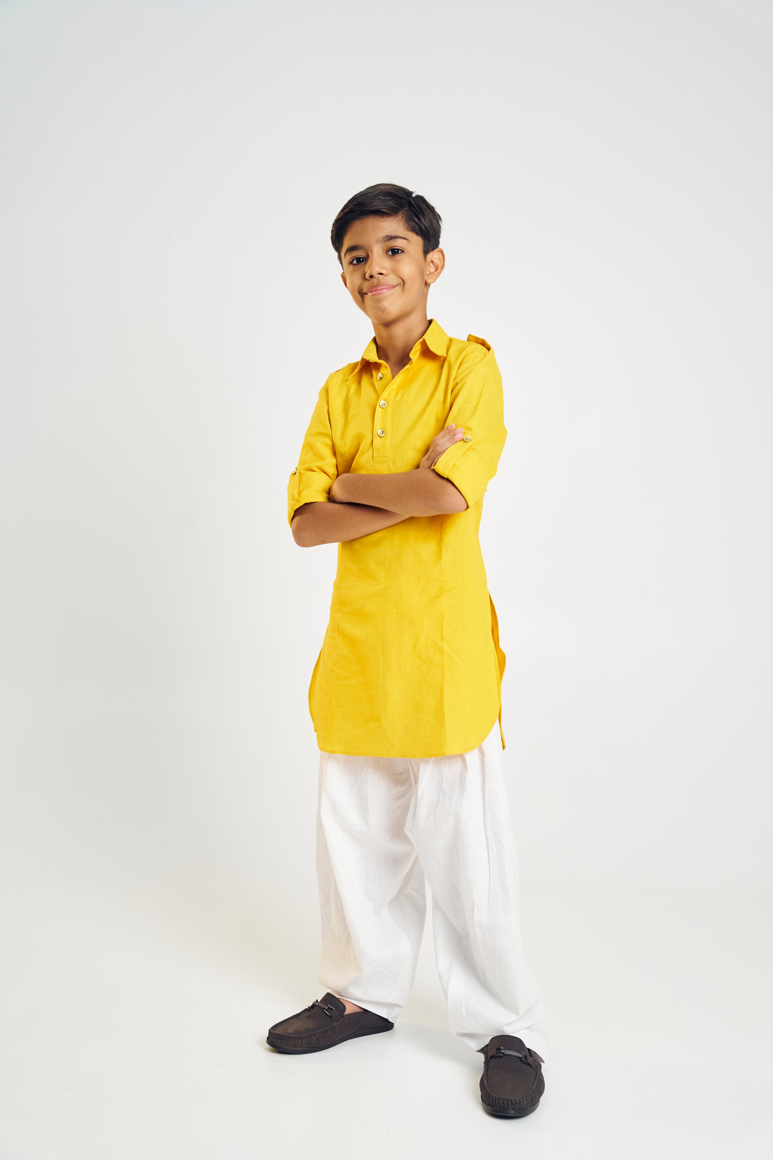 Nazuk – Mehfil Yellow Kurta Pajama Set