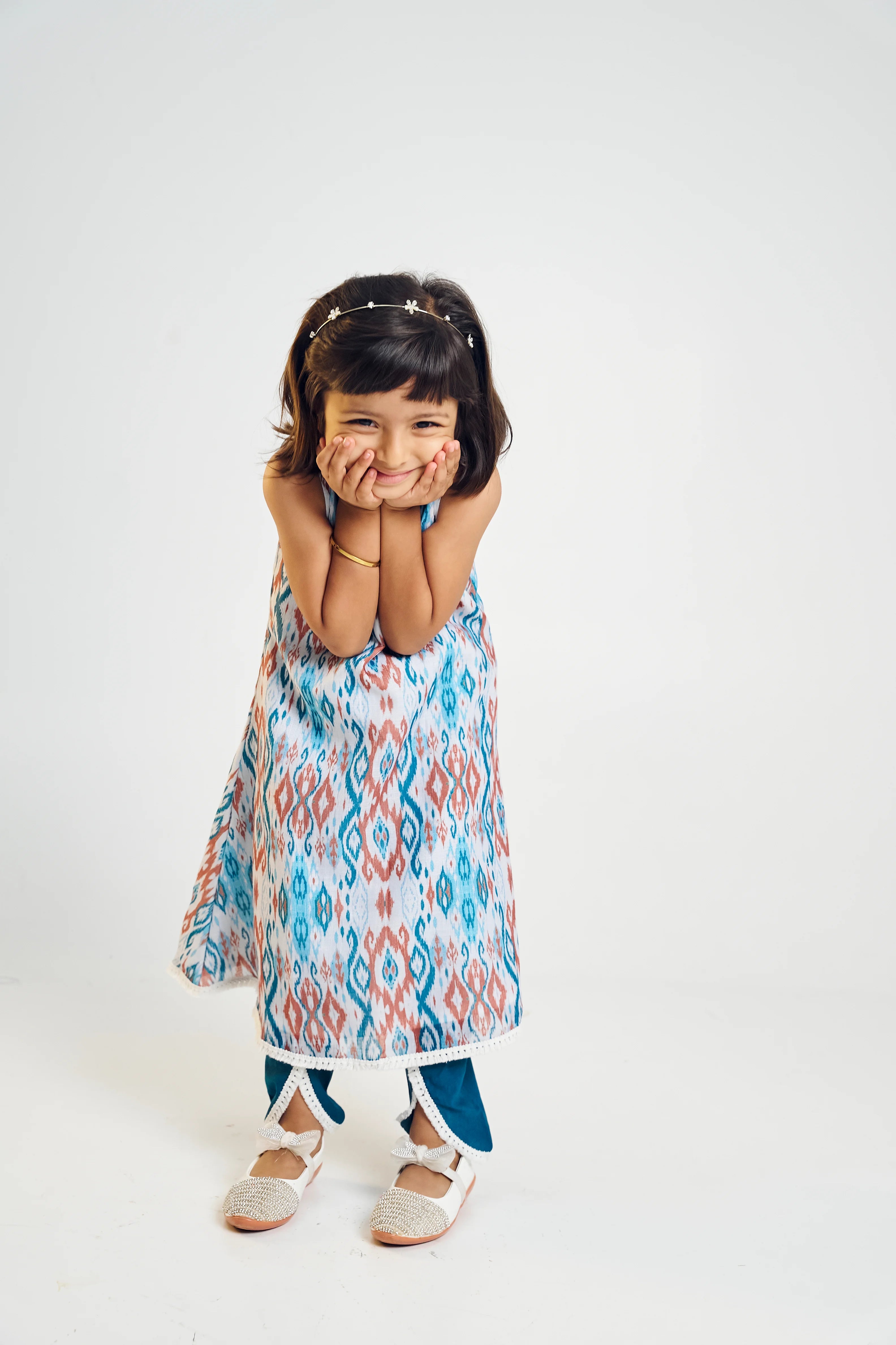Ikat Inayat Kurta Set With Tulip Pants